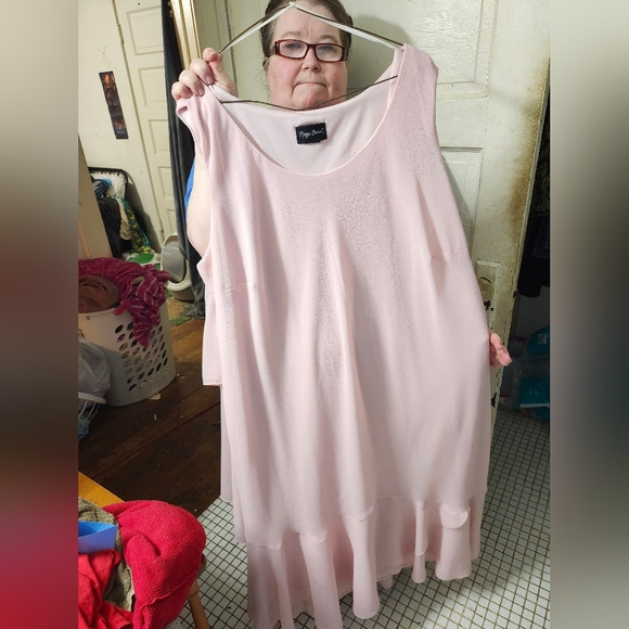 Maggie Barnes baby pink dress - Picture 3 of 6